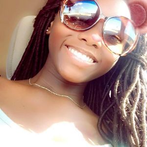 Meet your Posher, Latisha